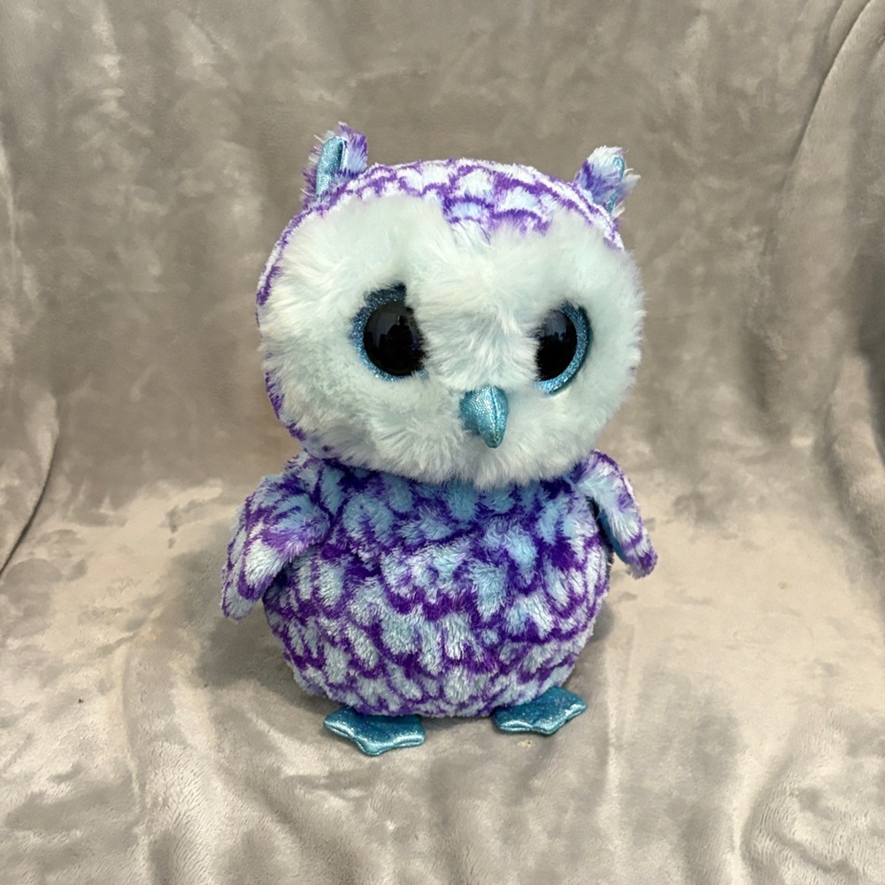 Ty Plush Owl with Purple and Blue Feathers (Oscar)